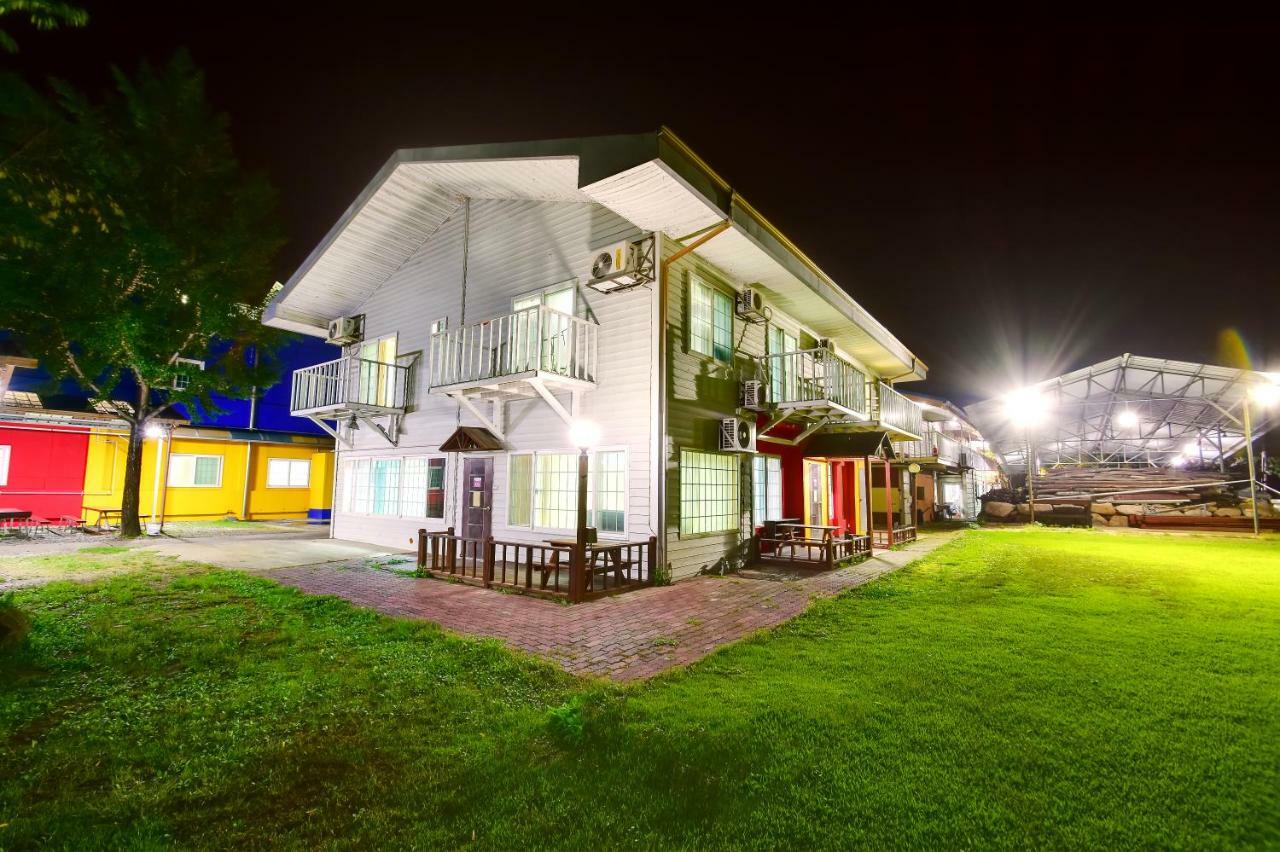 Sungbo Youth Hostel Mungyeong Exteriör bild