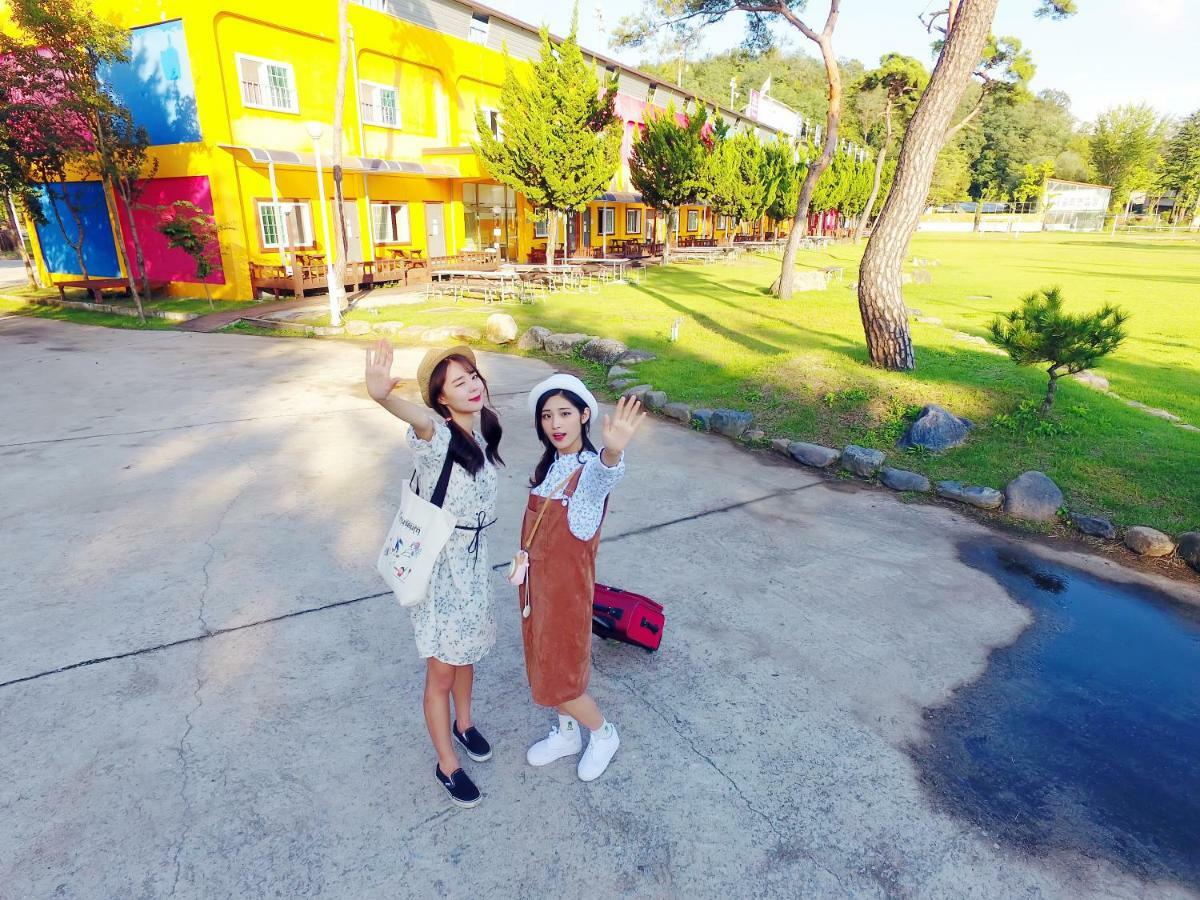 Sungbo Youth Hostel Mungyeong Exteriör bild